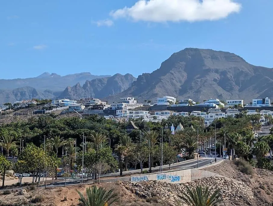 Bright Cosy 1Br Apt 7 Min To Beach Siam Park Mall Playa de las Americas  0*, Playa de las Americas (Tenerife) Spanien