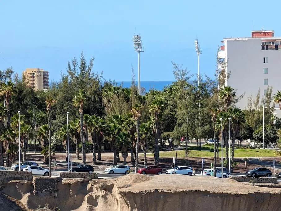 Bright Cosy 1Br Apt 7 Min To Beach Siam Park Mall Playa de las Américas Daire