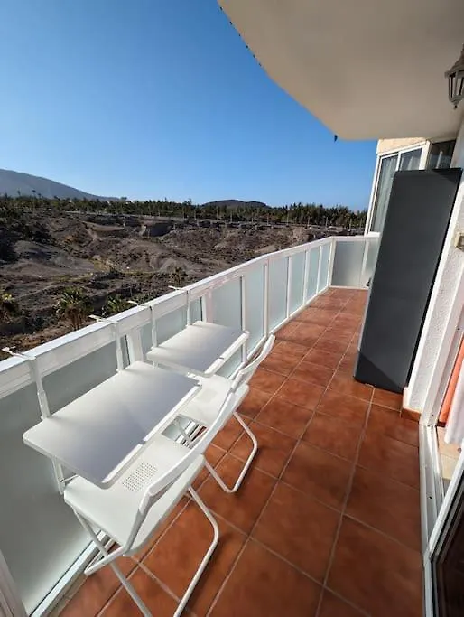 Bright Cosy 1Br Apt 7 Min To Beach Siam Park Mall Playa de las Américas Daire